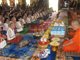泰国双佛节：三宝佛节和守夏节来临 众多民众斋僧诵经祈福