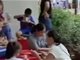 深圳一学校给孩子吃预制菜 上千名家长送餐
